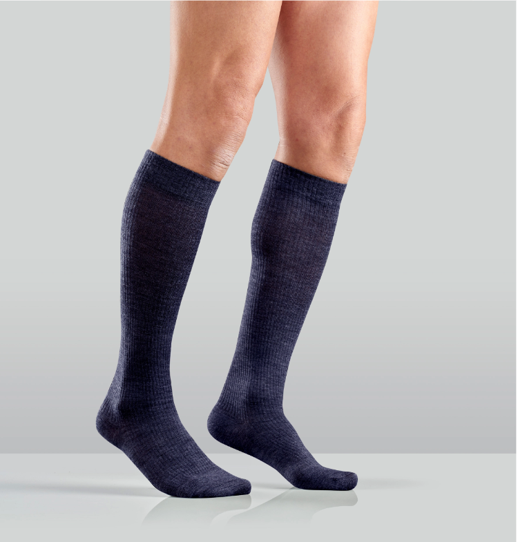 Компрессионные гольфы 1C118 VENOTEKS, 1 класс купить в OrtoMir24