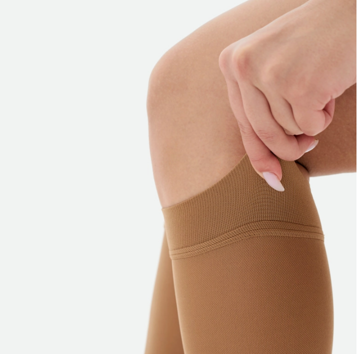 Компрессионные гольфы 2С103 VENOTEKS, 2 класс купить в OrtoMir24